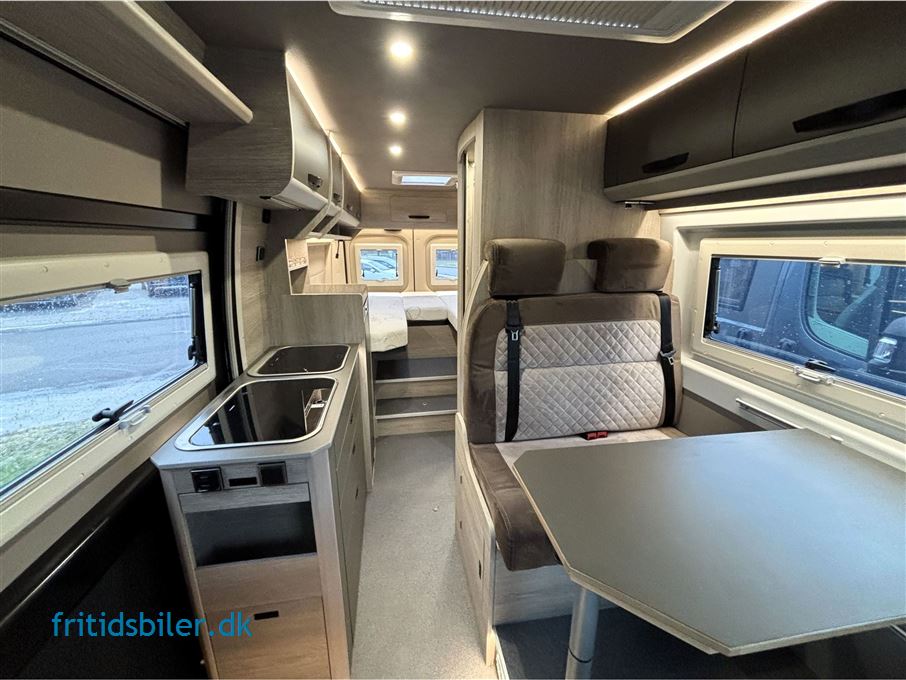 Bravia 636 140 Hk Aut. gear